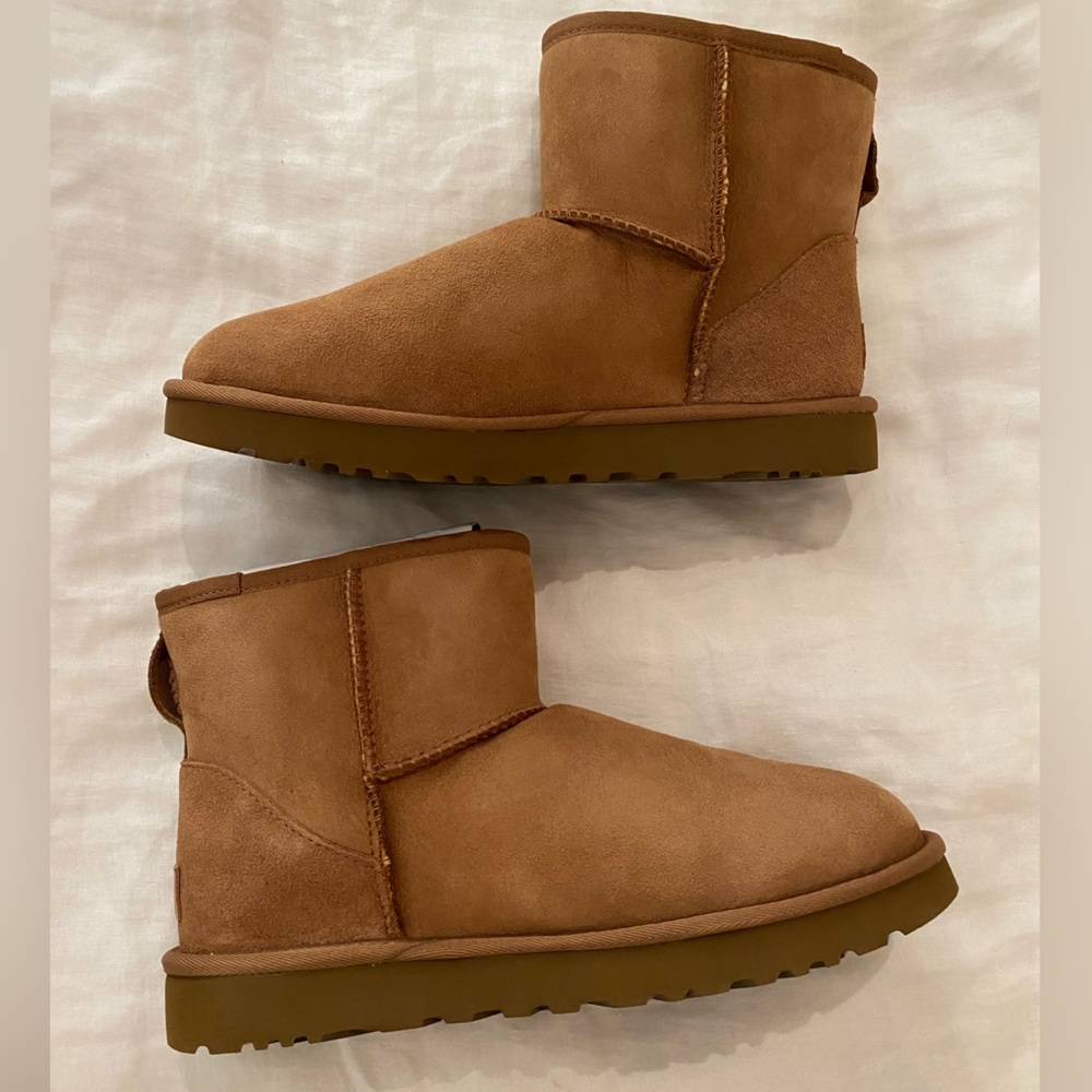 UGG Women’s Classic Mini II Suede Boots